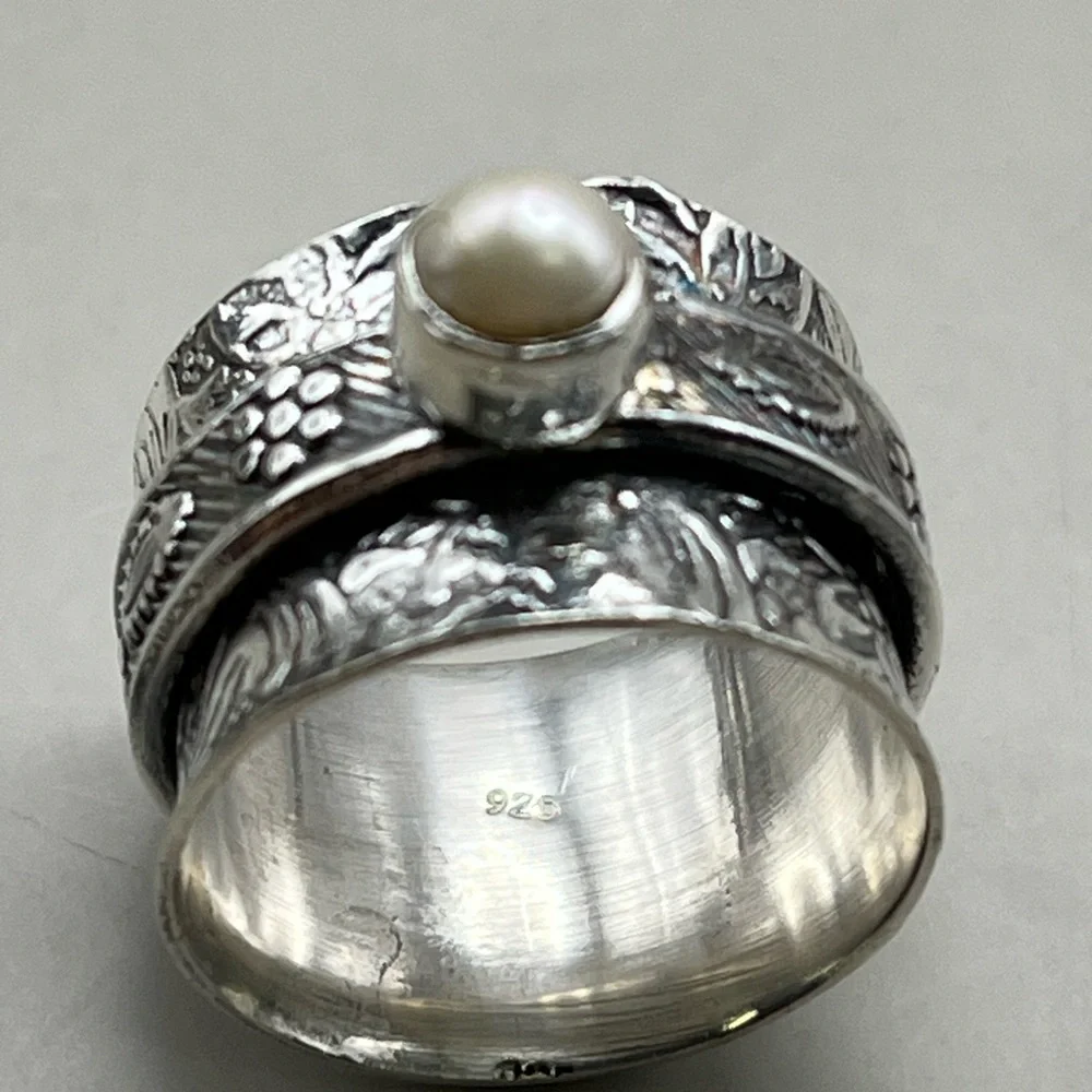 Sterling Silver Floral Pearl Ring